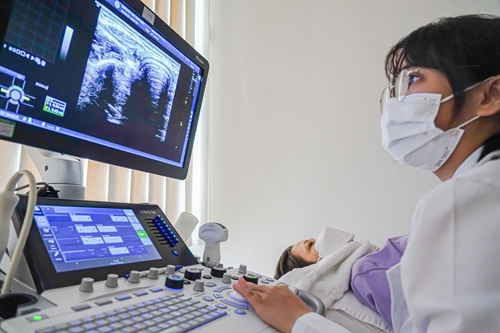 Hợp tác triển khai chiến dịch khám sàng lọc và nâng cao nhận thức về ung thư vú ở Việt Nam

